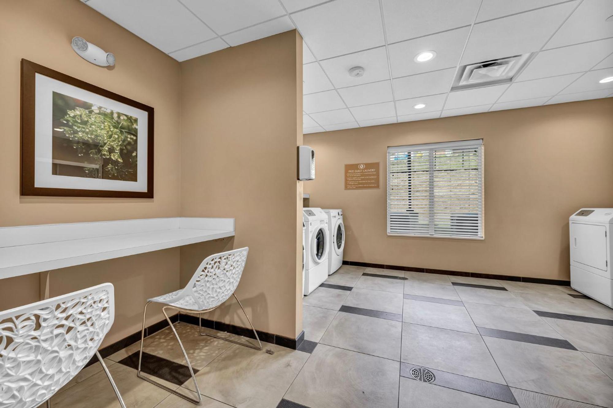 Candlewood Suites - Dumfries - Quantico By Ihg Ngoại thất bức ảnh